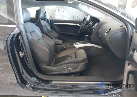 2013 Audi A5 2.0T Premium z USA, uszkodzony, nr VIN WAUVFAFR9DA001869